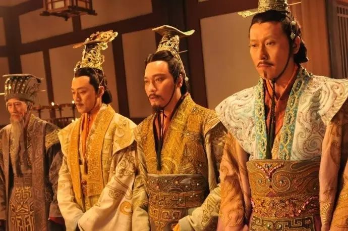 裘是1001夜22夜：皮之不存，毛将安附，出尔反尔的晋惠公