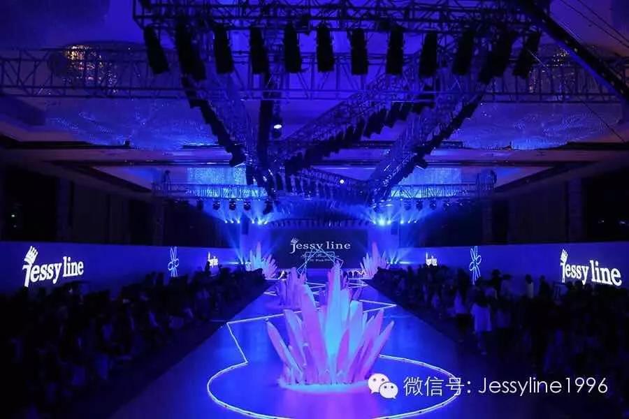 对比阿依莲、CCDD，这个少淑女装更受90、95后的青睐