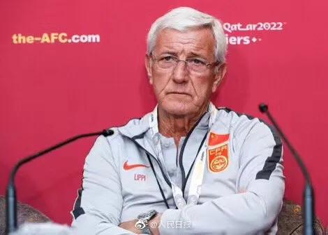 半职业球员,半职业足球运动员的一天