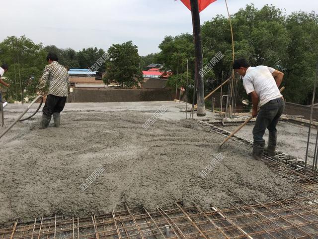 农村建房c30水泥够吗,农村建房浇顶c30混凝土比例