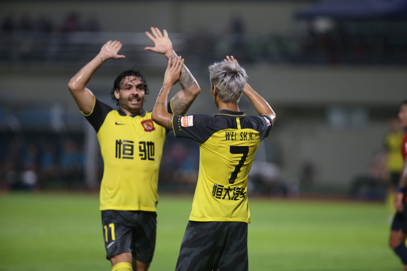 恒大现在到底是什么水平的球队,恒大有多喜欢球员