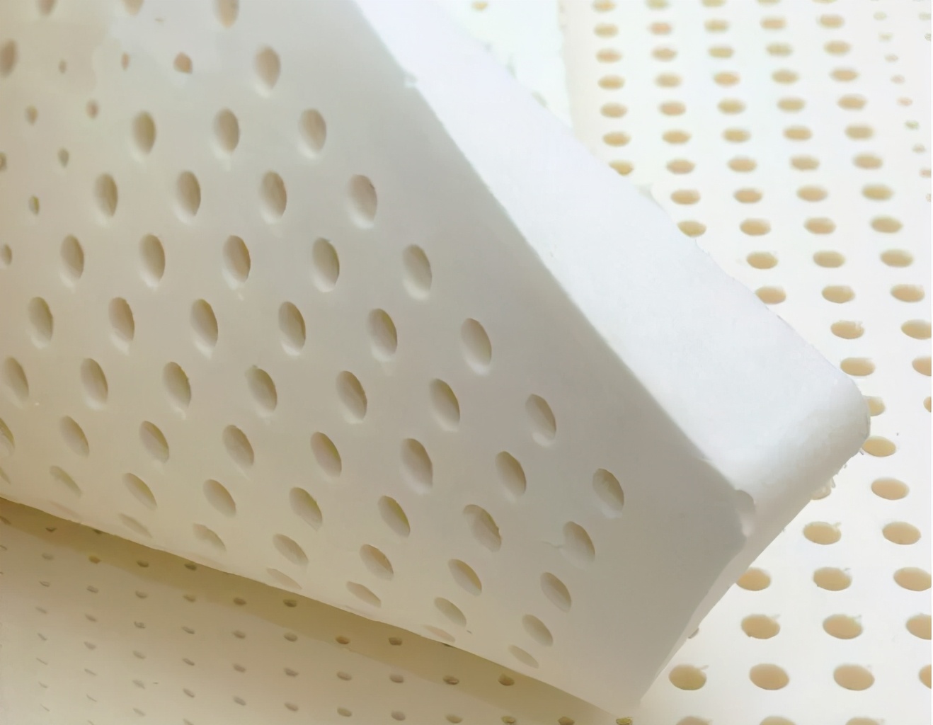 哪种品牌的乳胶床垫最好用,哪个牌子天然乳胶床垫比较好