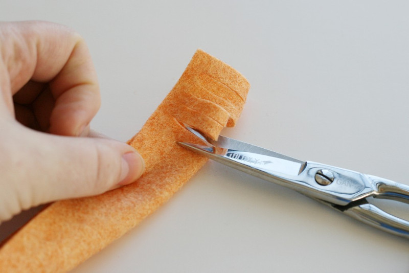 如何制作鲜花胸针图片教程,花朵胸针制作过程图解简单