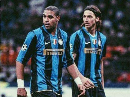 伊布阿德里亚诺配合,阿德里亚诺和伊布哪个天赋高