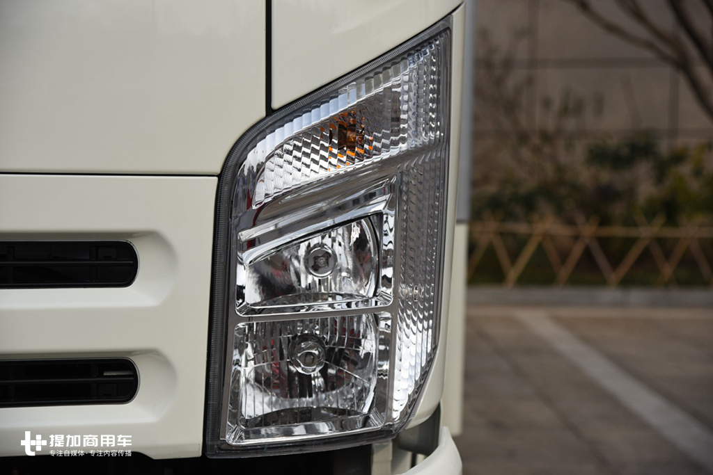 五征飞碟奥驰轻卡导风罩,五征飞碟轻卡新能源