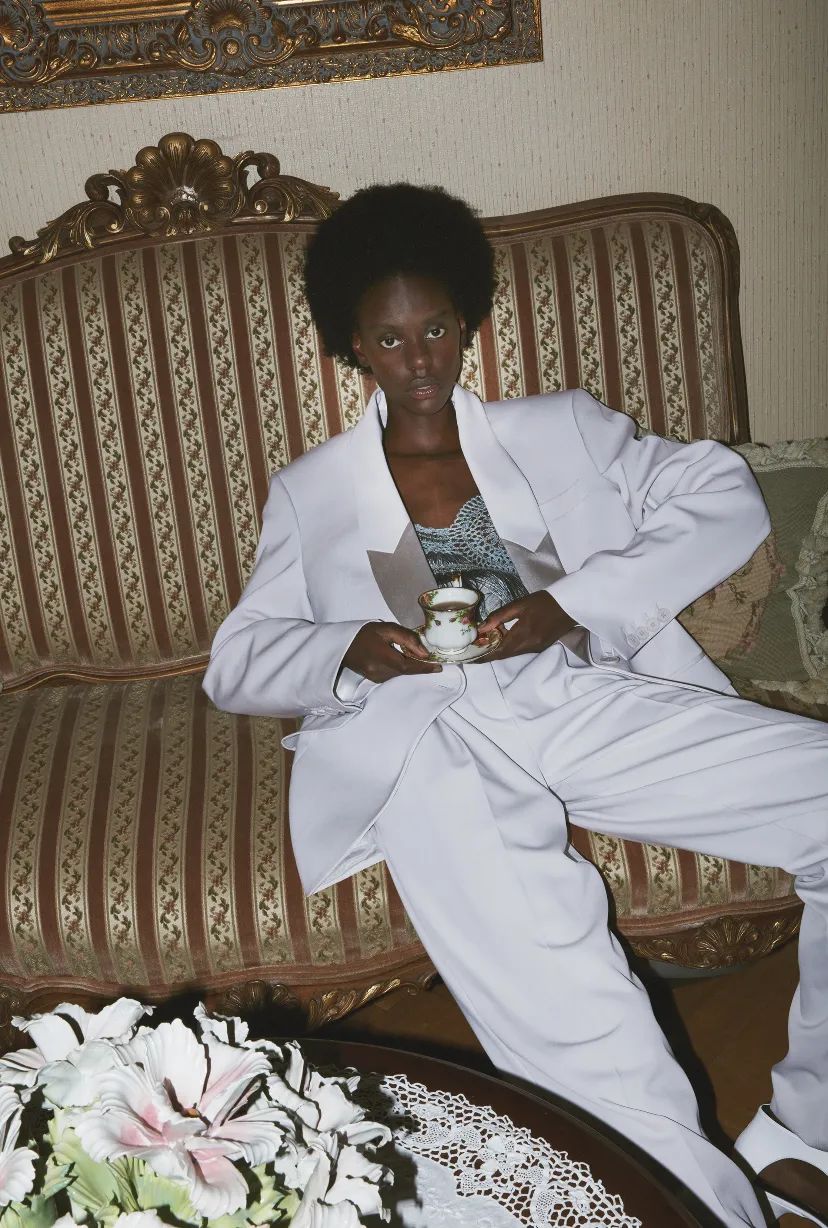 蕾哈娜菠萝纹的服装,蕾哈娜服装品牌