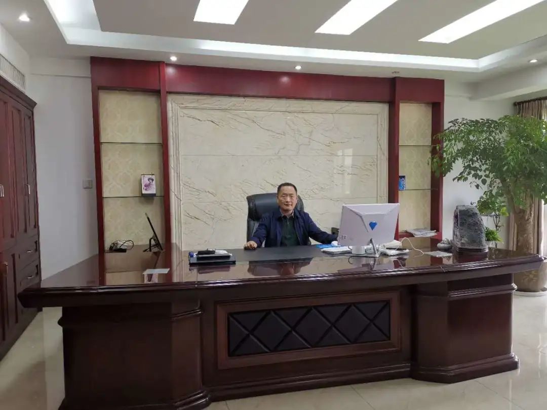 涓婃捣钂插叕鑻辨梾琛岀ぞ鏈夐檺鍏徃,钂插叕鑻辨梾琛岀ぞ鏈夐檺鍏徃