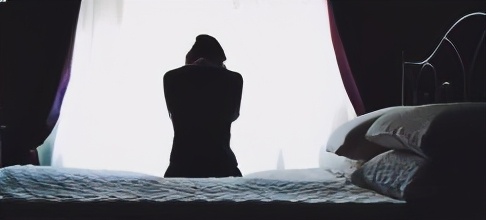 仙女管催吐的危害,女子减肥把塑料管插胃里