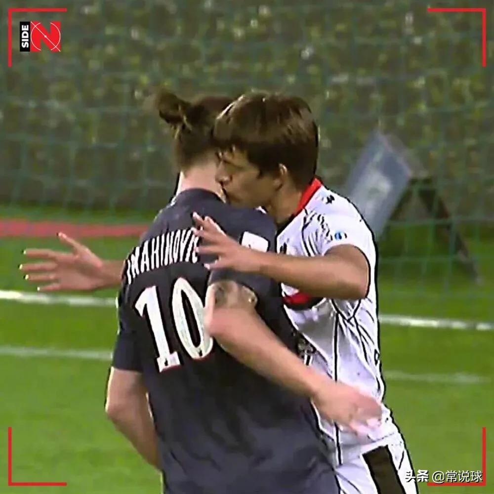 足球现场亲吻,足球场上的亲吻是哪场比赛