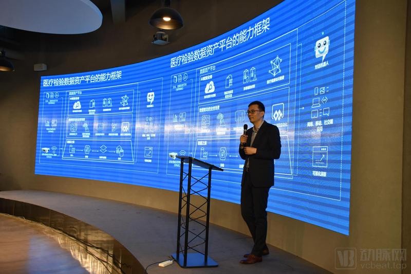 微软一年的收益,微软每年靠系统赚多少钱