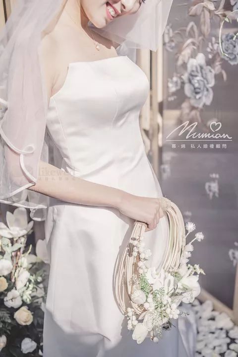 月薪8000买多少钱的包包合适,月薪5万应该买什么包包