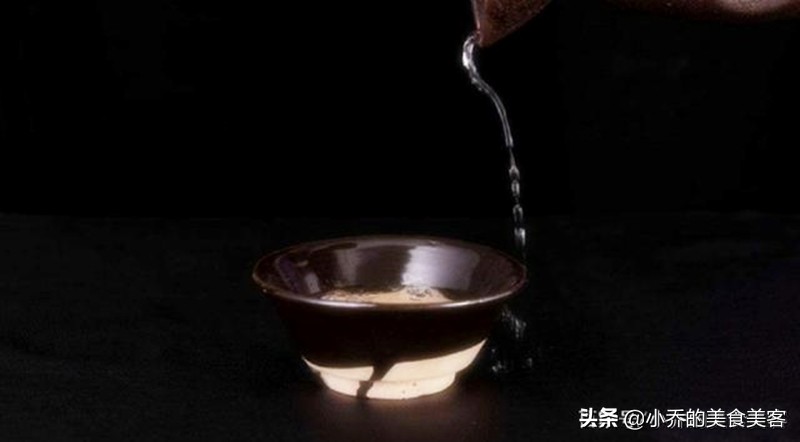 黄酒为什么没白酒卖得好,黄酒真的比白酒好吗