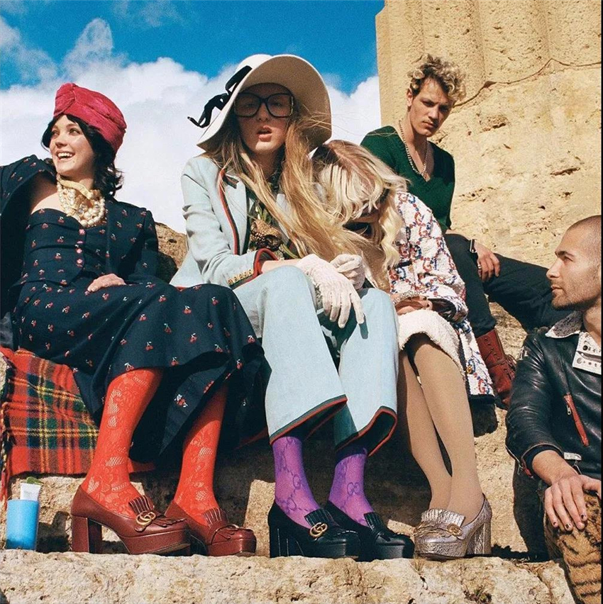 Gucci“亲闺女”是袜子？受宠程度之高，网评：就该人手一双