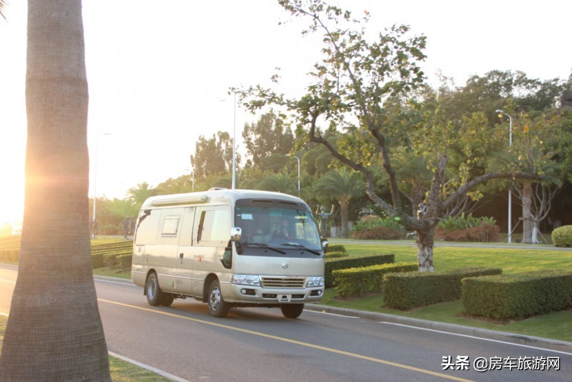 金旅考斯特房车感受,金旅考斯特房车火车版