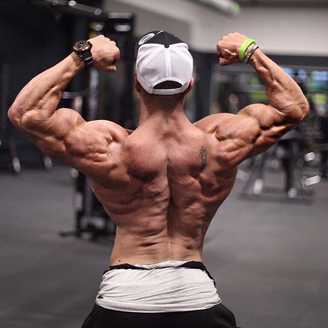 健身时，重量越大增肌效果越好，但请不要误解大重量的含义