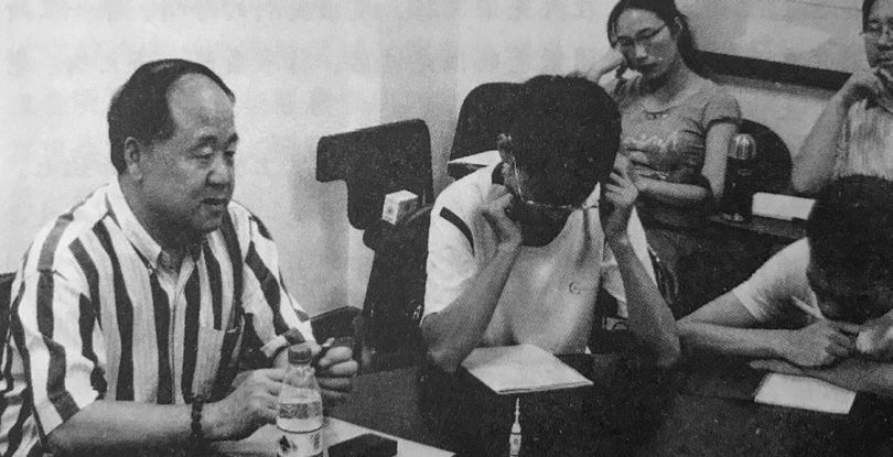 莫言翱翔大概内容,莫言解说想象的炮弹飞向何方