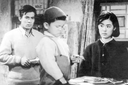 看看人家的生活是怎么过的,老一辈当年的生活方式