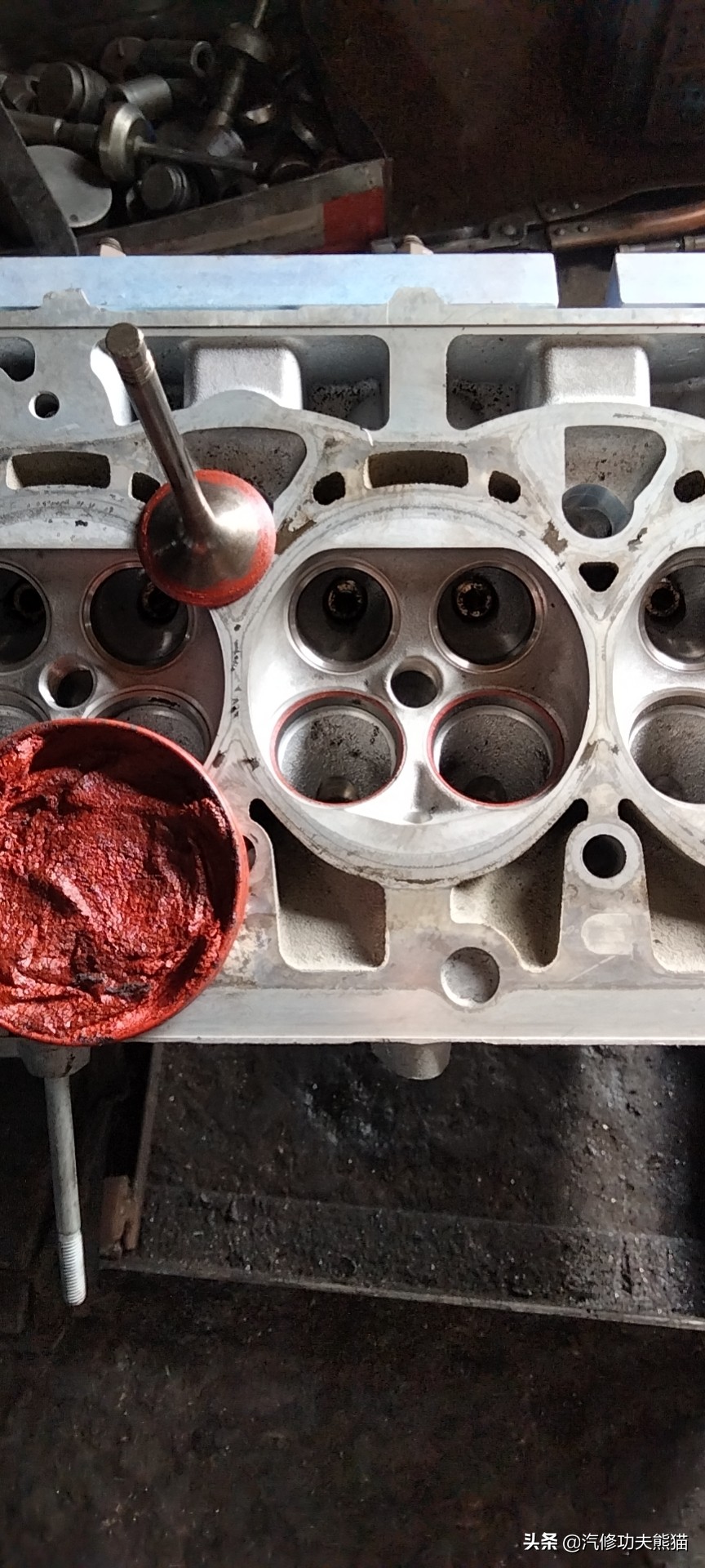 dsg双离合起步抖动有异响,大众帕萨特3.0v6发动机烧机油