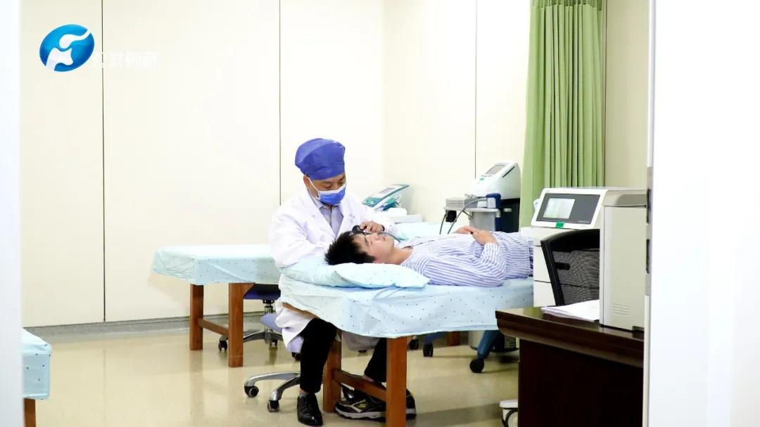 杏林花开片片红只留仁爱满芬芳|郑大一附院郑东院区康复医学科主任魏向阳