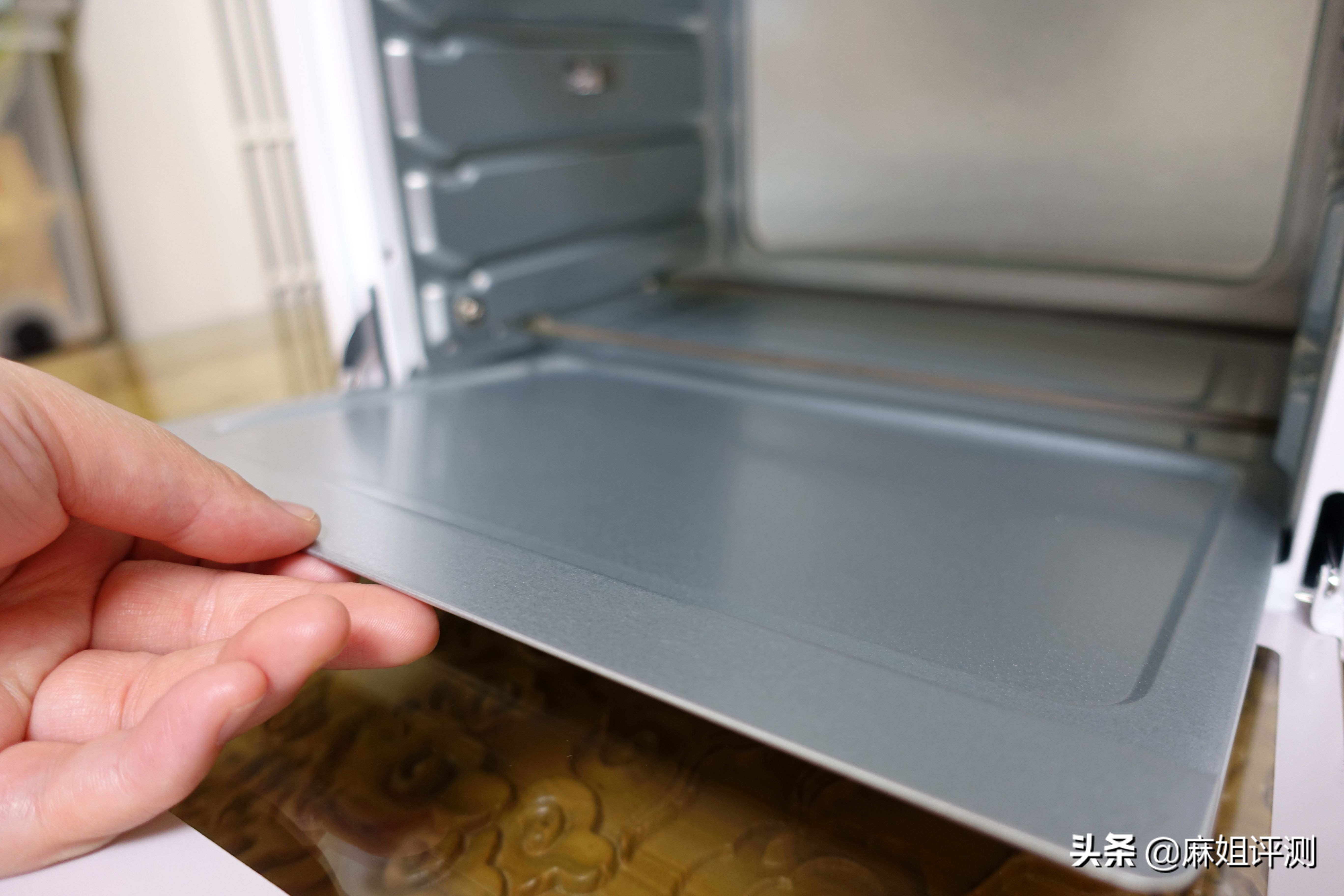 迷你烤箱和普通烤箱哪个更实用,家用烤箱值得买吗