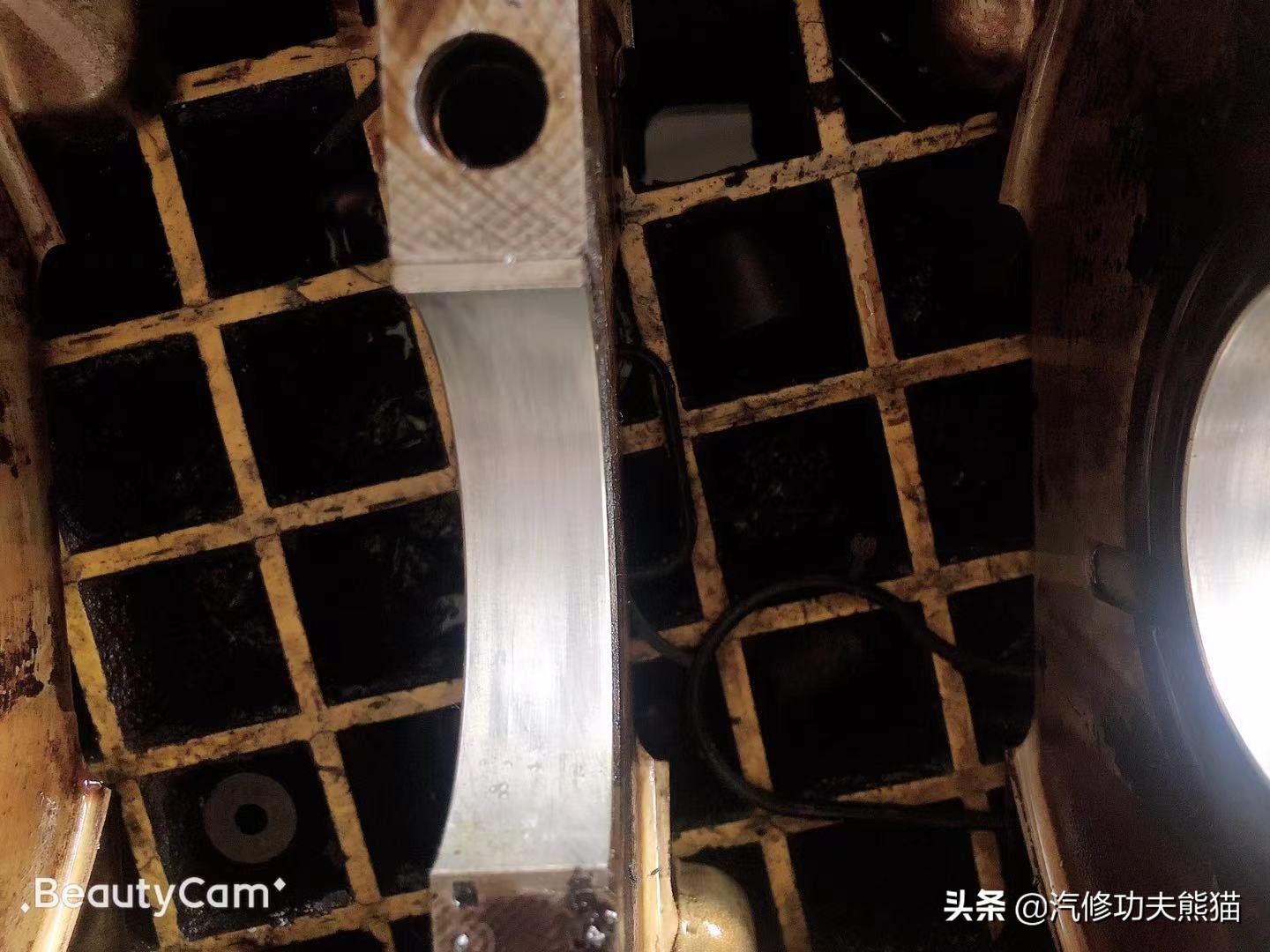 2010年的奥迪a6l2.8烧机油吗,08年奥运版奥迪a6值多少钱