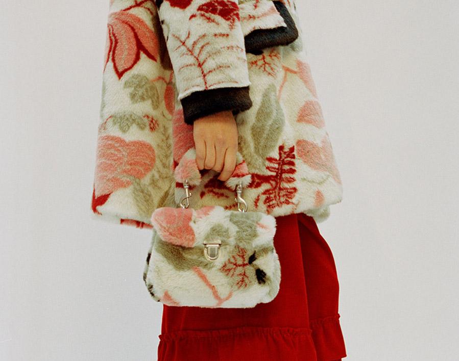 适合带去同学聚会的包包,参加聚会包包推荐