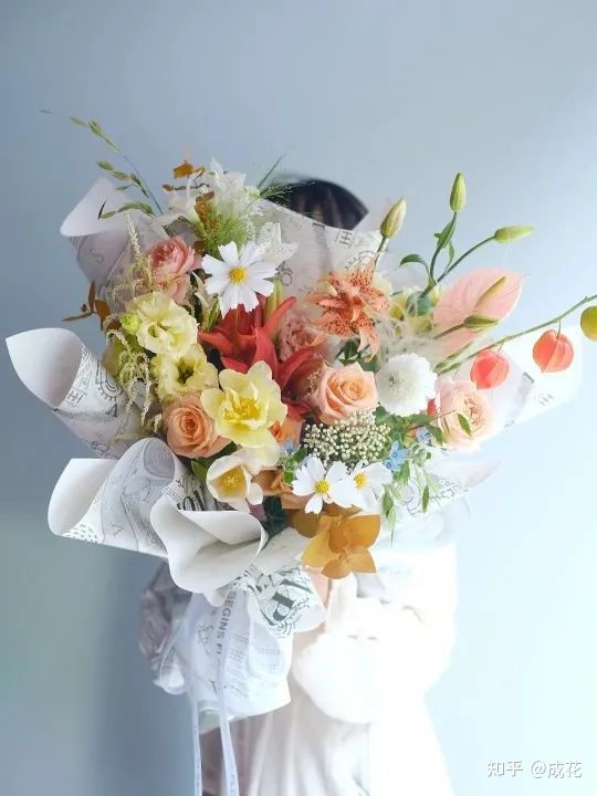 卖花包装纸选什么颜色,新手开花店怎么选择包装纸