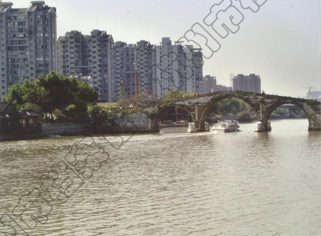 李坤军、叶建英、马锟、李永生丨东南西北，杭州楼市如何＂破茧＂