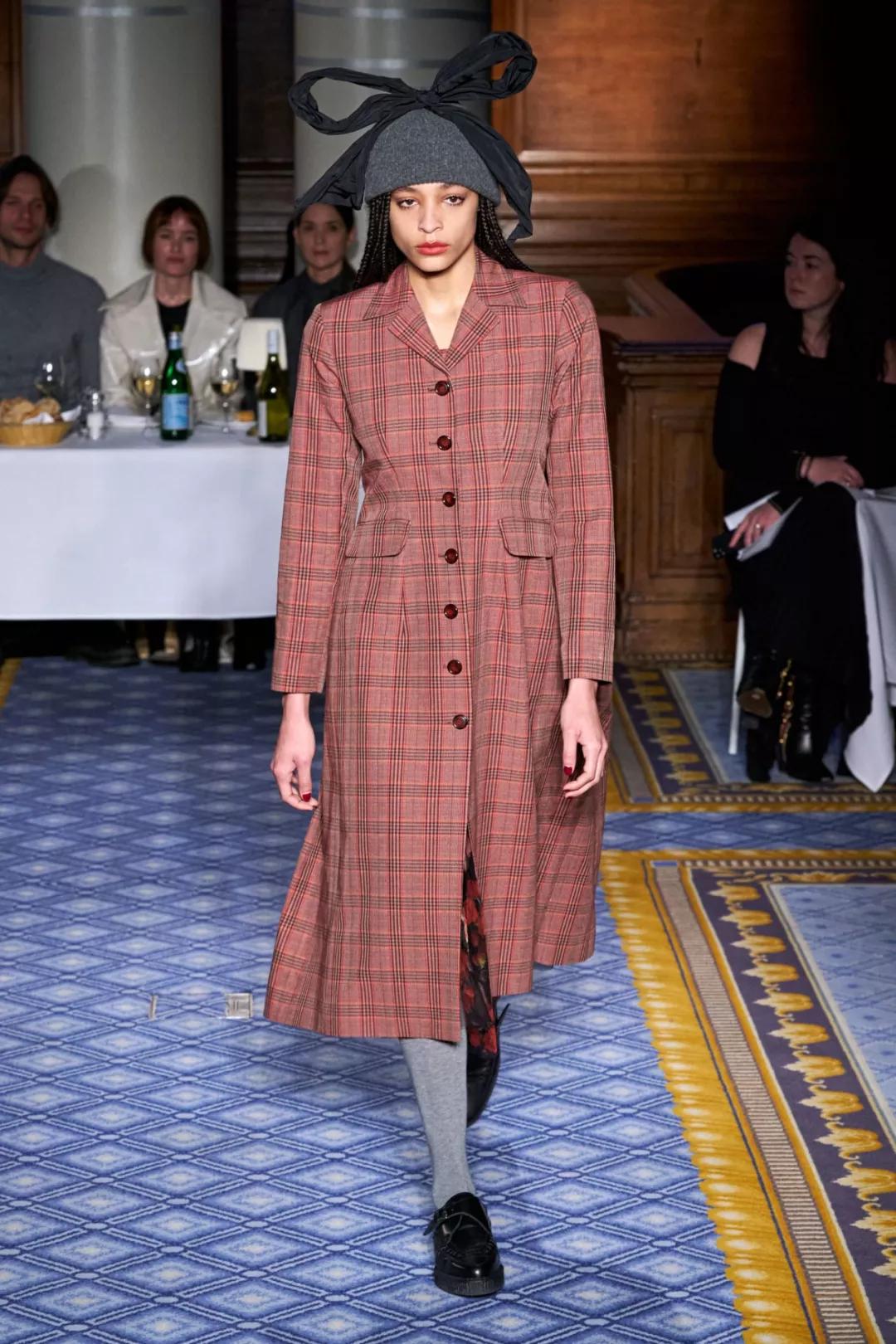 mollygoddard2019,mollygoddard品牌