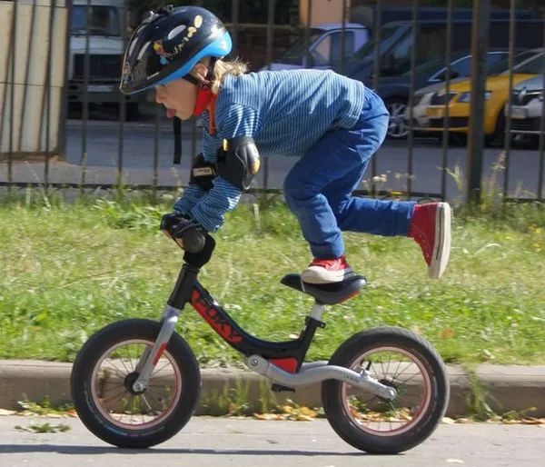 puky平衡车比赛儿童视频,puky平衡车2岁组比赛成都