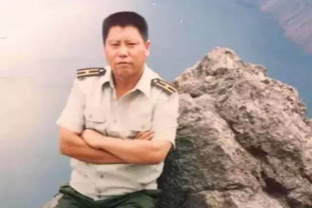 致敬每一位奋斗的老兵,致敬各个战场的每一位战友