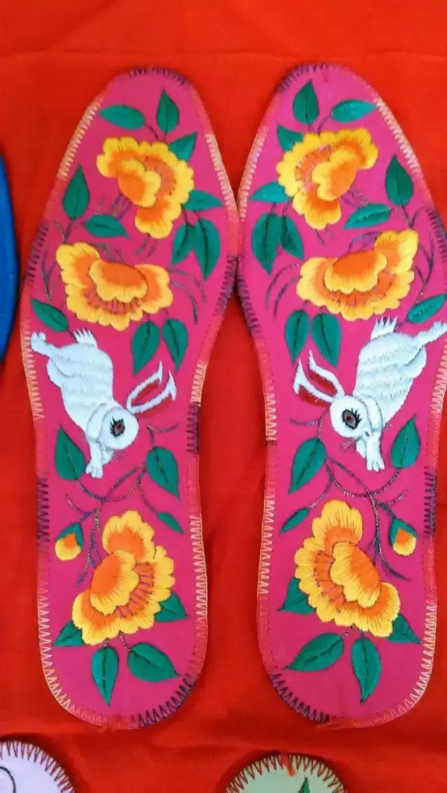 刺绣鞋垫图案大全详细图,惊艳绝伦刺绣鞋垫欣赏