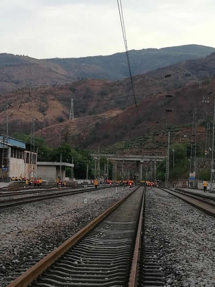 中国女兵讲历史视频,女兵讲述军人故事