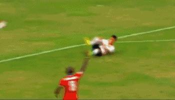 曾是希望之星，中国足坛“大满贯”第一人，重伤前恒大队友惹争议