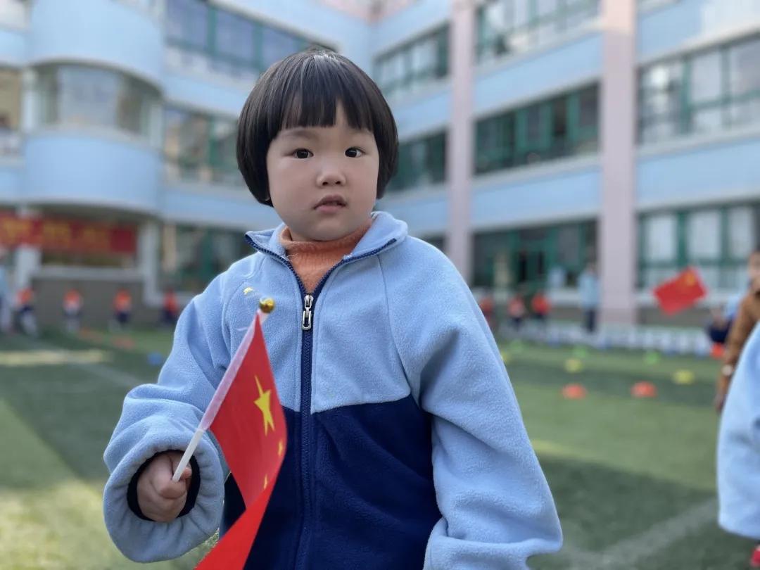 南京市浦口区凤凰幼儿园:快意奔跑“足”够精彩,点燃幼儿足球梦