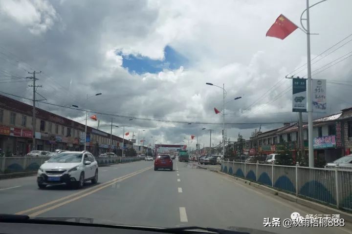 自驾青藏线进藏有多困难？有兴趣的就跟我走一趟逶迤的青藏线吧