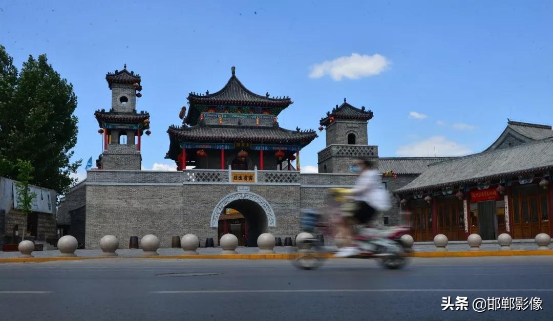 航拍峰峰风景视频,峰峰风景照