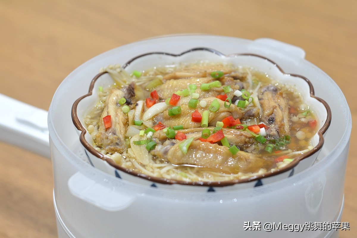 母女俩午餐简单又好吃,一家三口精致午餐