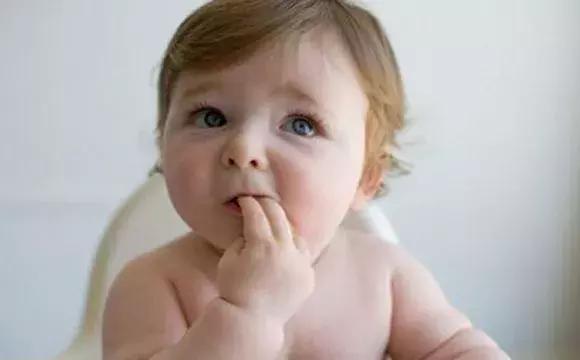 宝宝火气旺盛怎么调理,宝宝火气很大