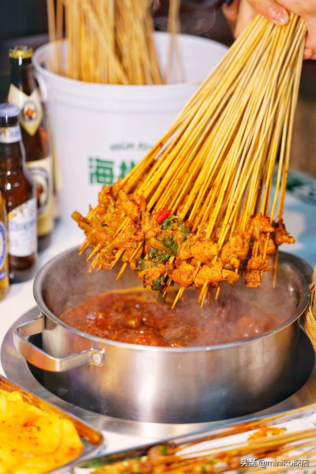 夏天的第一座“雪山”，就在海椒市串串香