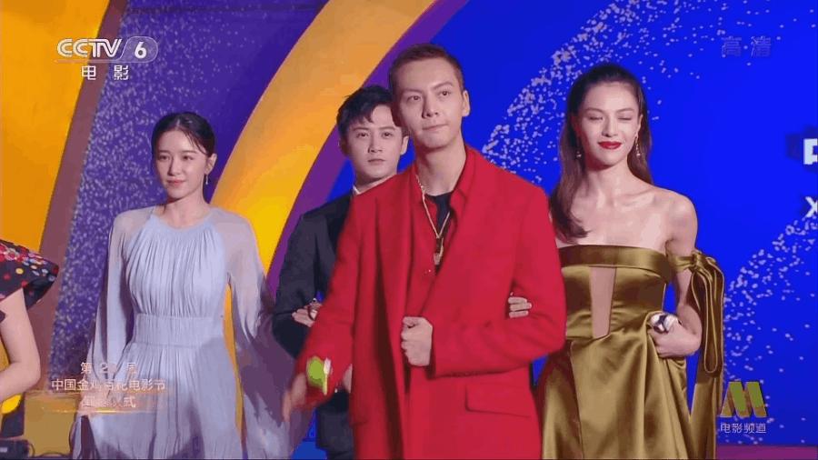 迪丽热巴薄唇,把迪丽热巴换成黄金比例脸