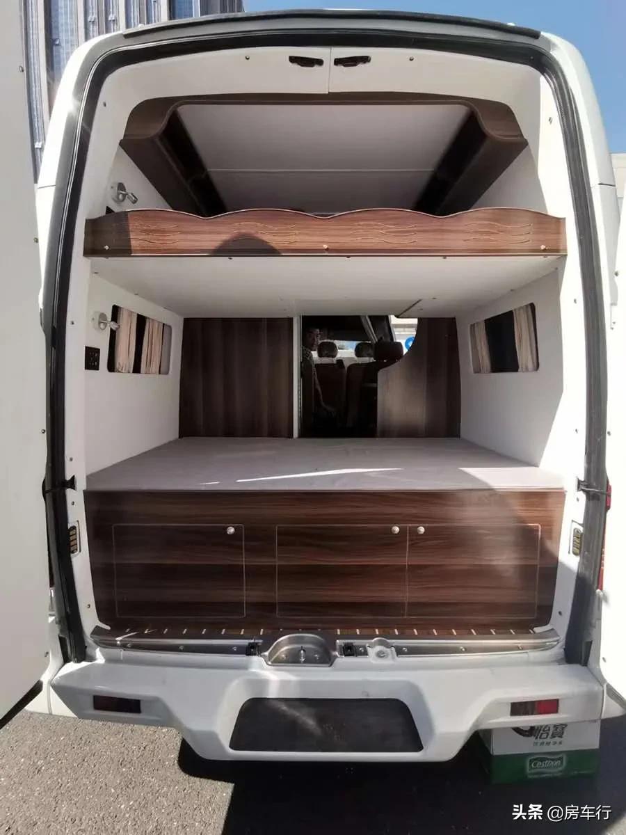 程力h500升顶露台房车官网,湖北程力房车30万元以下c型