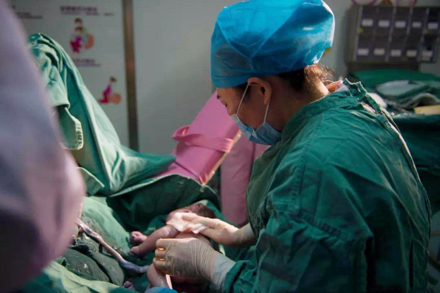 顺产侧切对夫妻影响有多大,顺产侧切对以后的生活有没有影响