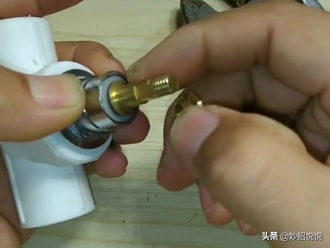 教你修混水阀,请师傅更换一个混水阀多少钱