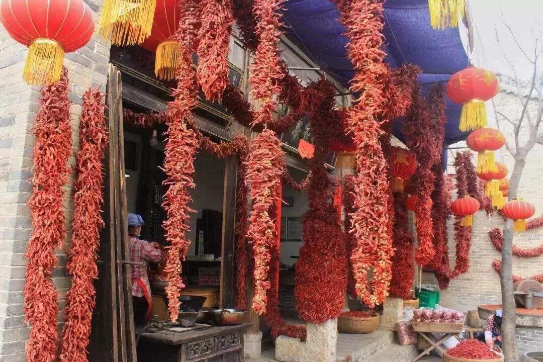 陕西袁家村一年营收,袁家村运营模式案例分析