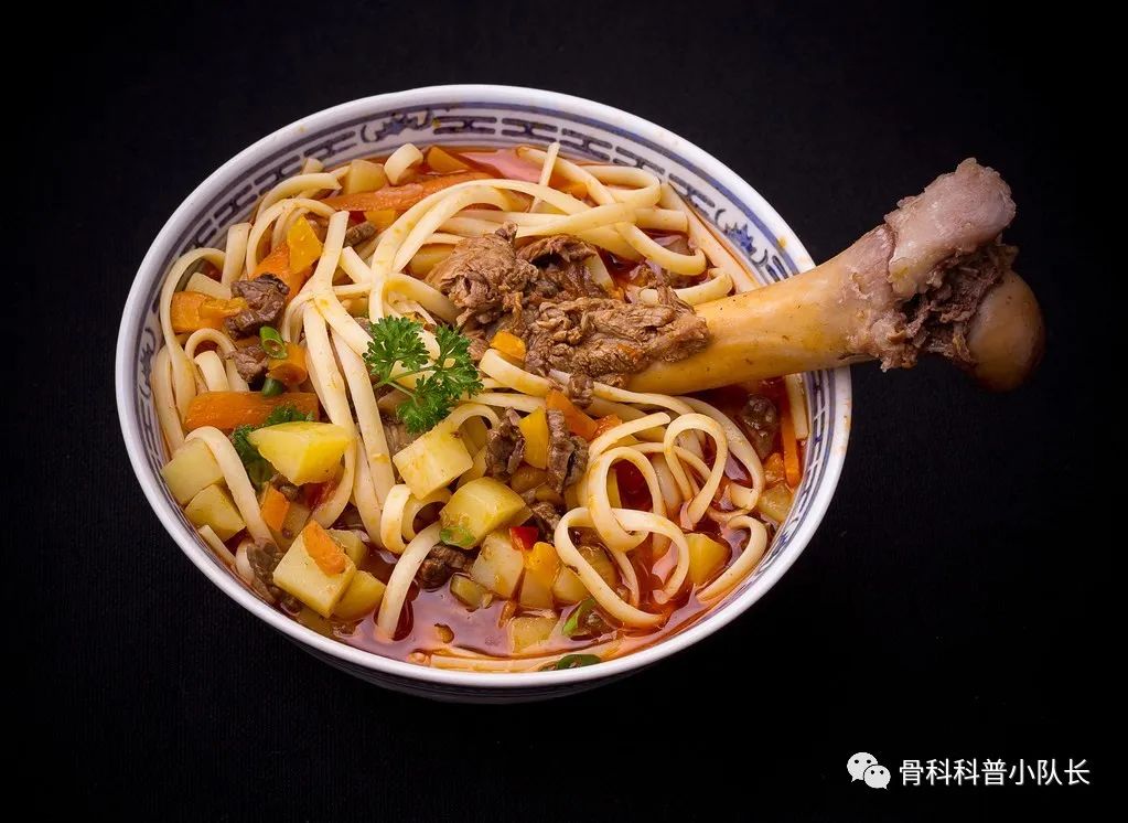 崴脚超过24小时是热敷还是冷敷,崴脚超过48小时是热敷还是冷敷