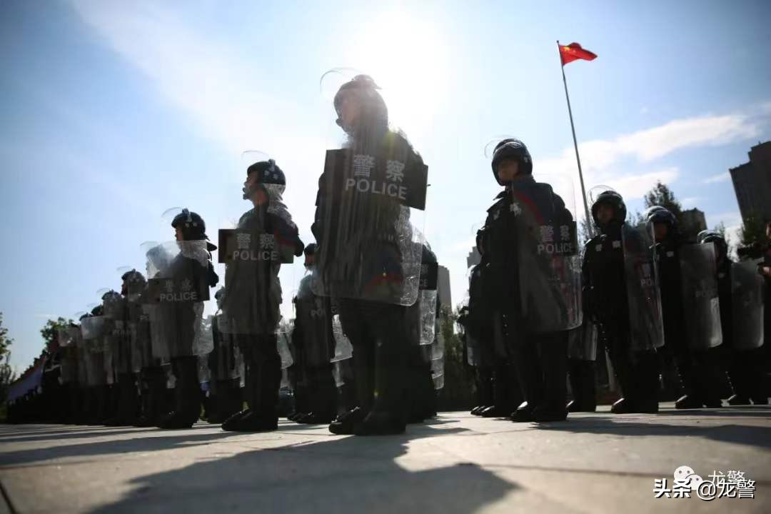 【全省公安局长访谈】锻造“四个铁一般”垦区公安铁军——省公安厅二级警务专员、垦区公安局局长高友华