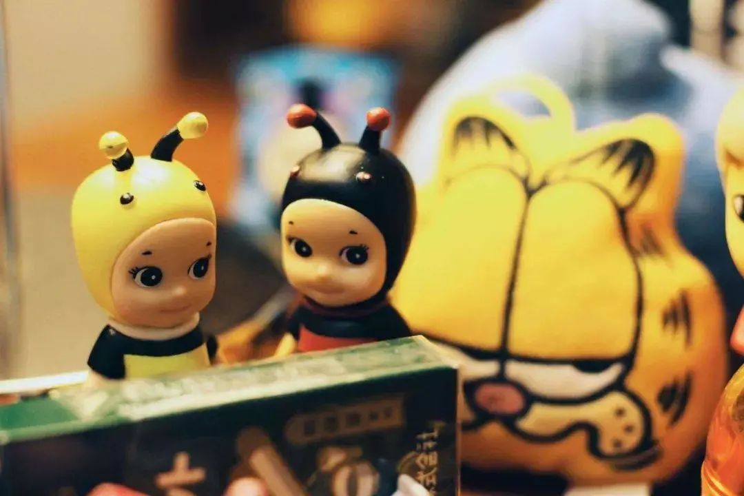 盲盒经济的市场分析 (盲盒经济是泡沫经济吗)