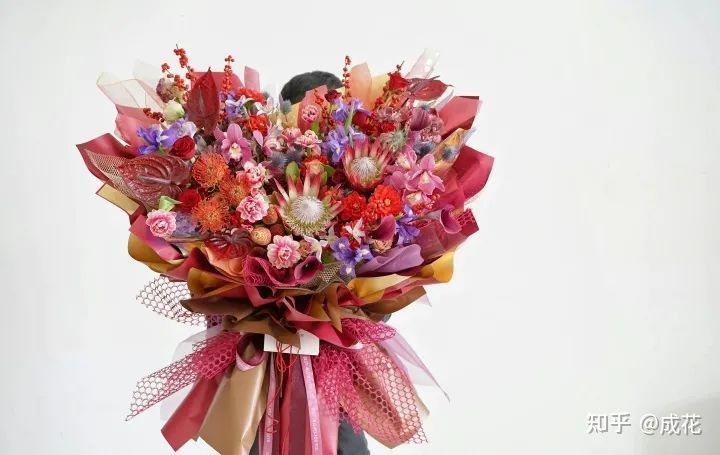 卖花包装纸选什么颜色,新手开花店怎么选择包装纸