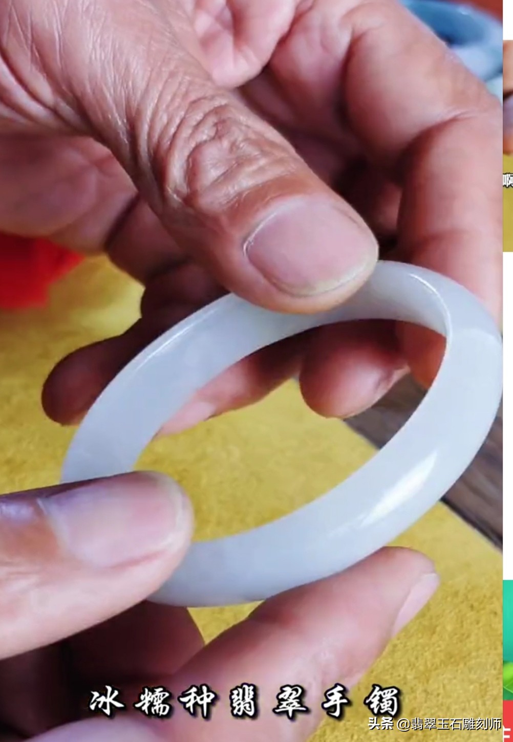 玉手镯断裂了值得修复吗,玉手镯裂了怎么修复